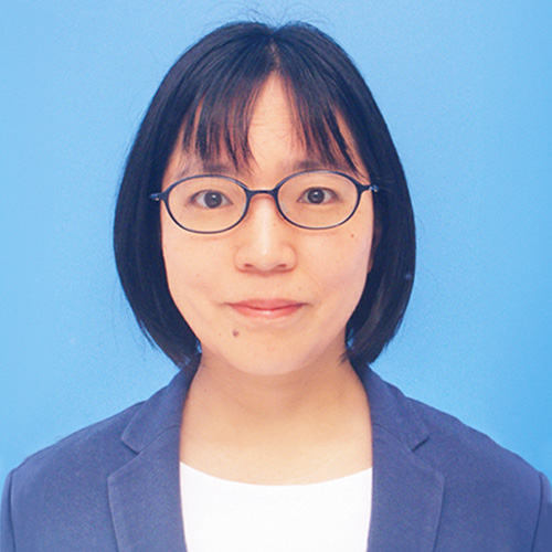 西川 友理